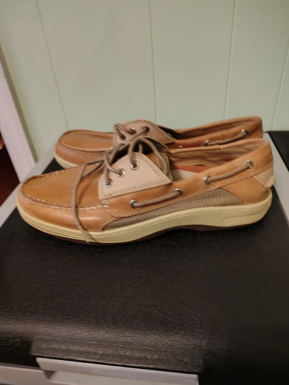 Sperry Tan Leather Men’s Boat Shoes